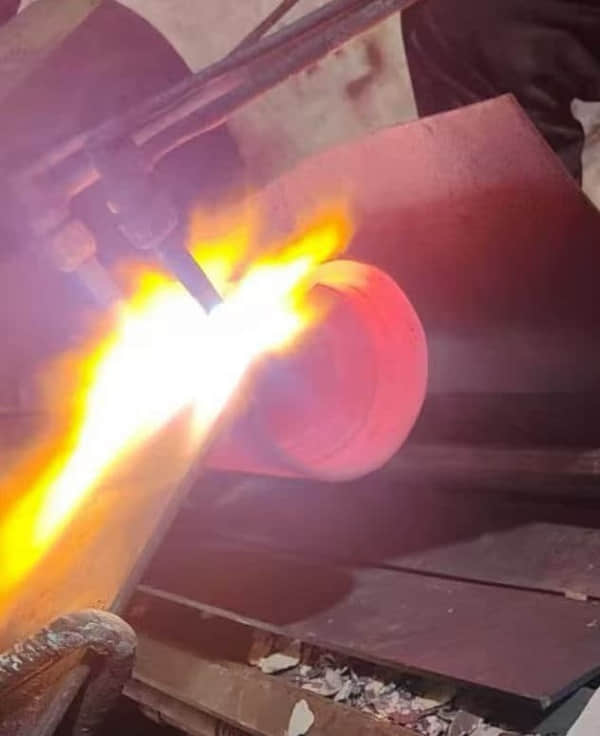 Telescopic spring thickness 6mm width 90mm coil detail