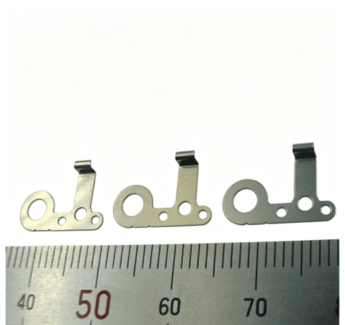 Custom battery contact spring leaf clips made from copper and brass Custom battery contact spring leaf clips made from copper and brass